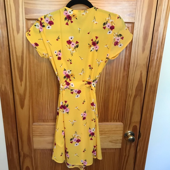 H&M Floral Print Dress - Picture 3 of 4